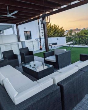STAY Frederick 2BR Penthouse